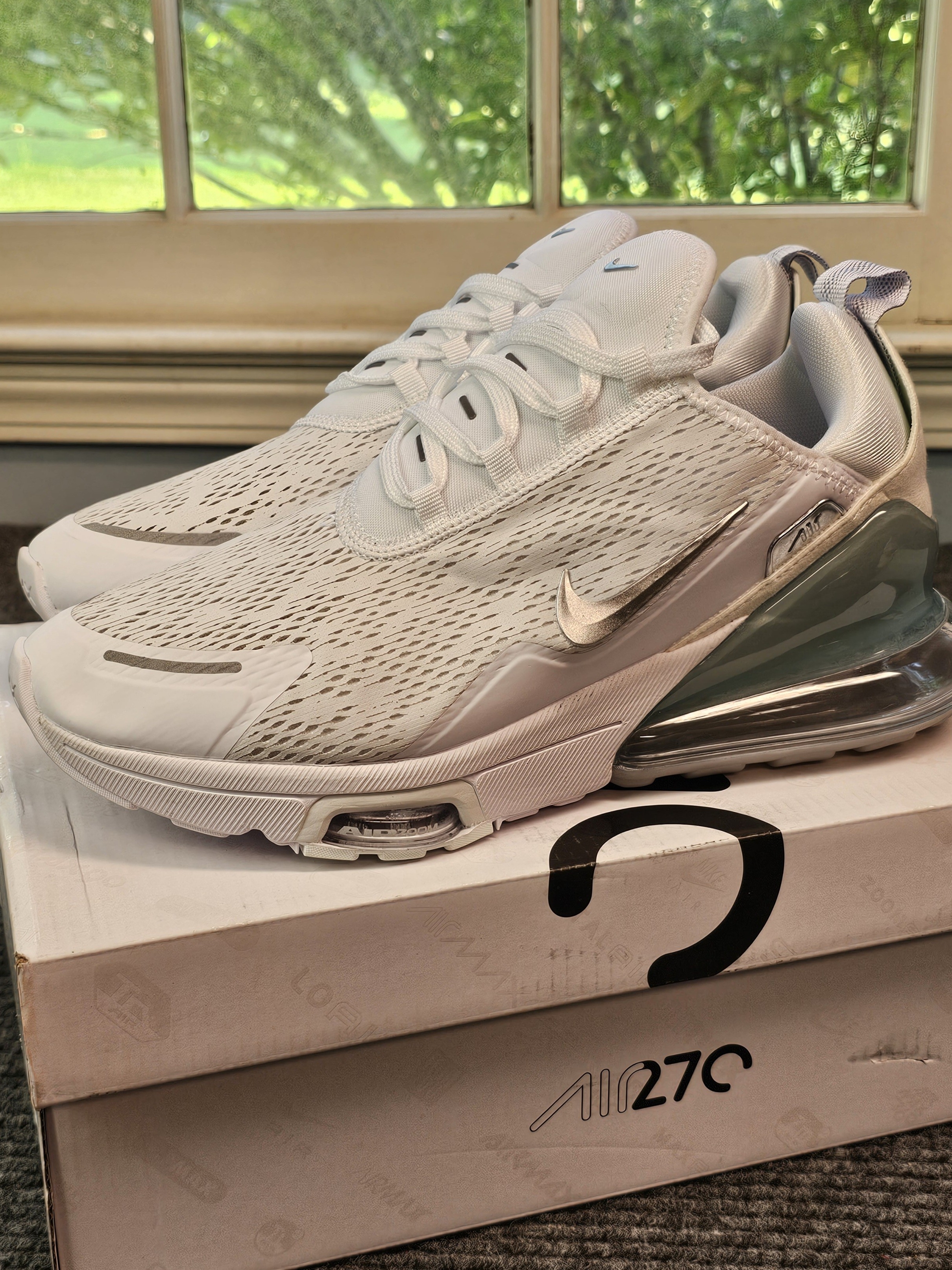Nike Air Max 270 Mens Sneakers White With Silver Swoosh
